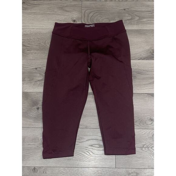 Patagonia Women Size S Mauve Capri Leggings Zip Close and Hip Pocket Stretc - Picture 1 of 12